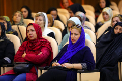 سخنرانی درباره پیشگیری از بیماریهای قلبی عروقی در خانه سلامت شهرداری تهران توسط دکتر اکبر نیک پژوه